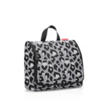 WO7080_toiletbag-XL_leo-nero_reisenthel_P_02